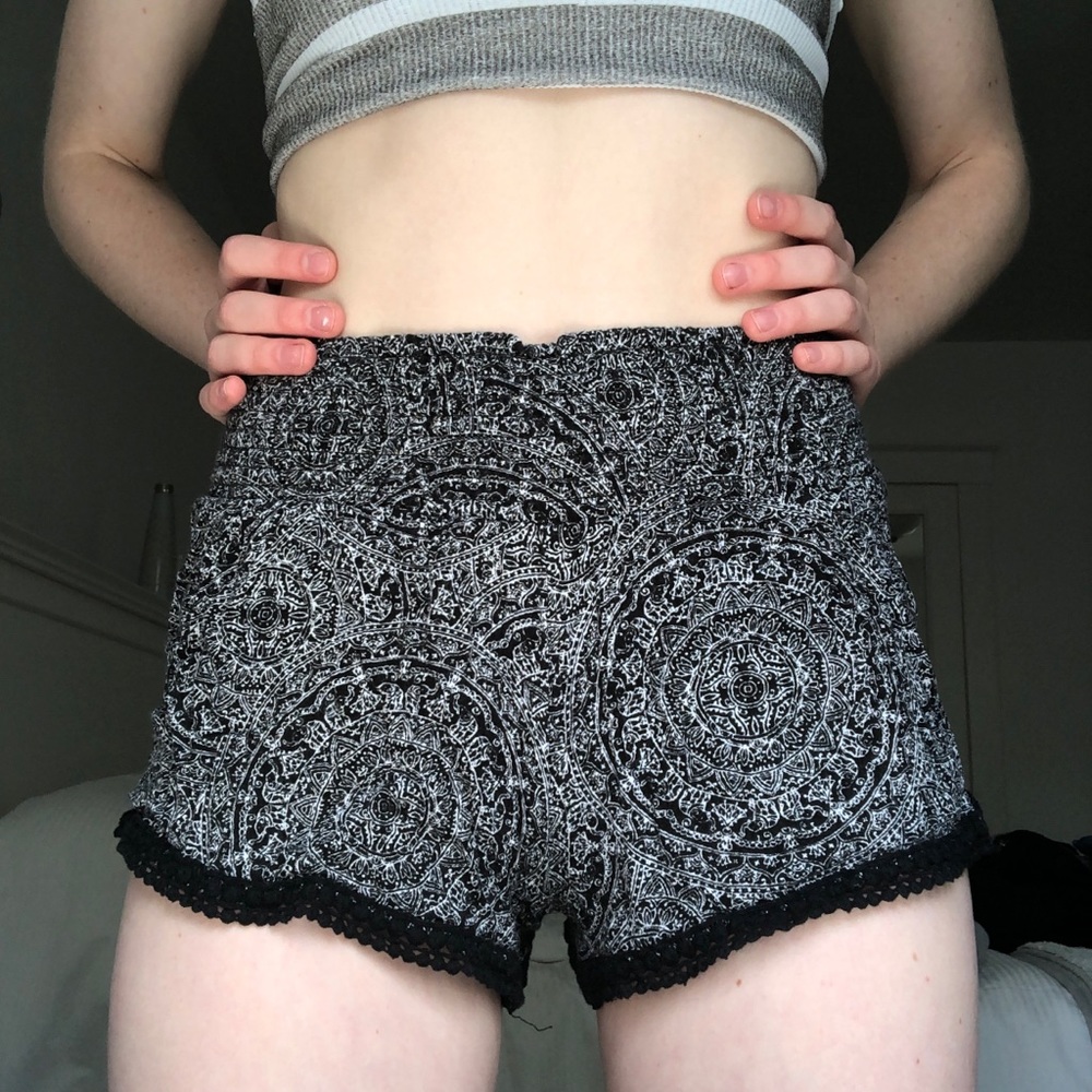 Flowy brandy shorts